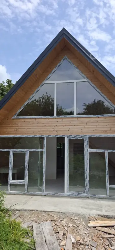 Satılır 4 otaqlı həyət evi 90 m²
