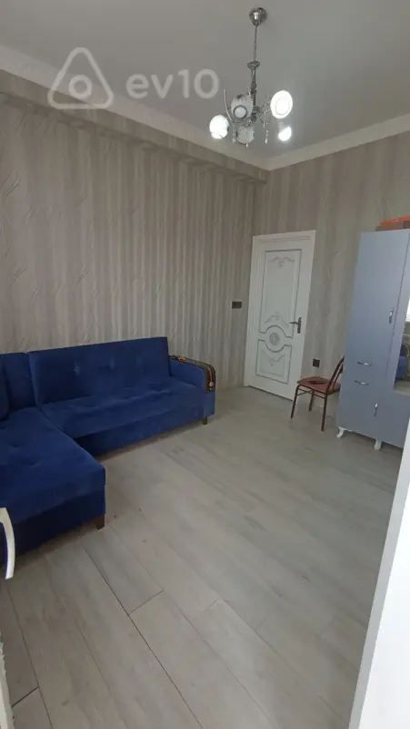 Kirayə verilir 1 otaqlı yeni tikili 38 m²