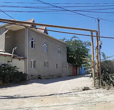 Satılır 10 otaqlı həyət evi 450 m² — Bakı, Sabunçu 10 otaq 450.00 m²