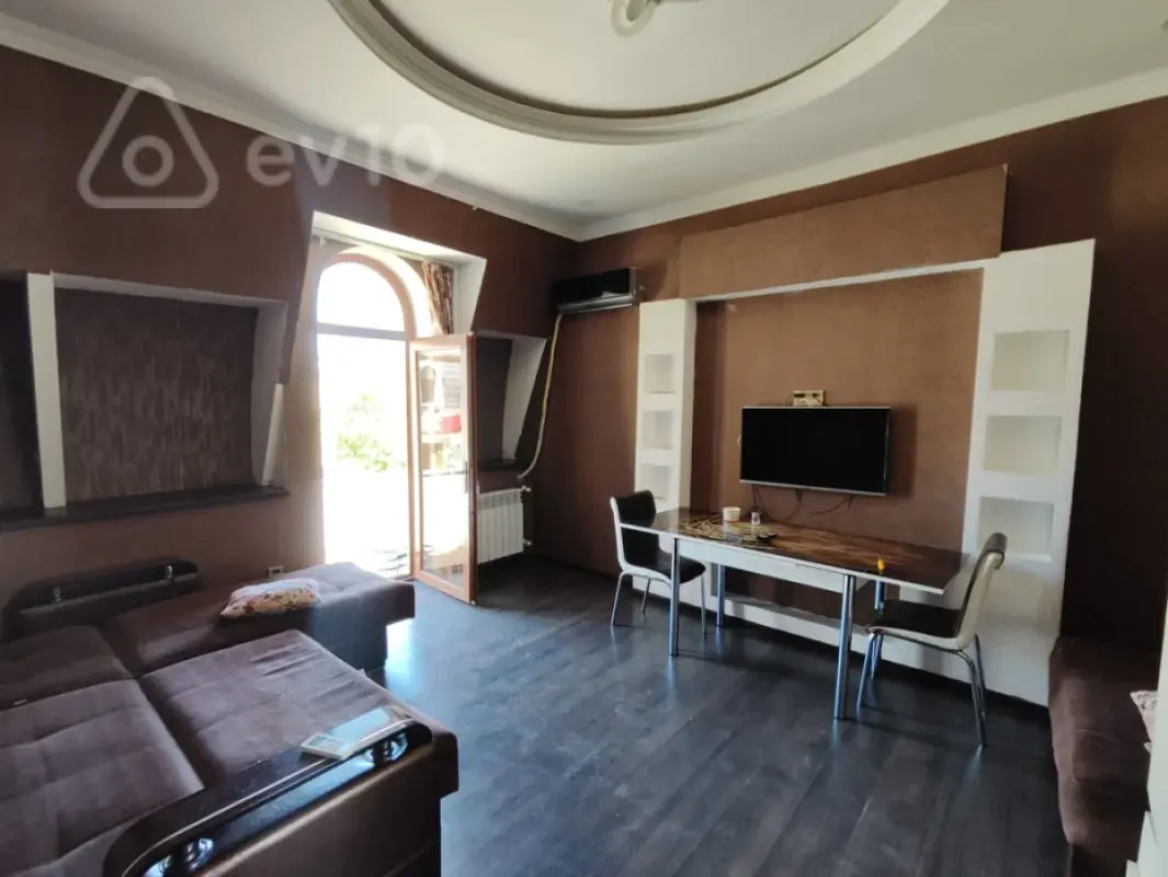 Satılır 1 otaqlı yeni tikili 37 m²