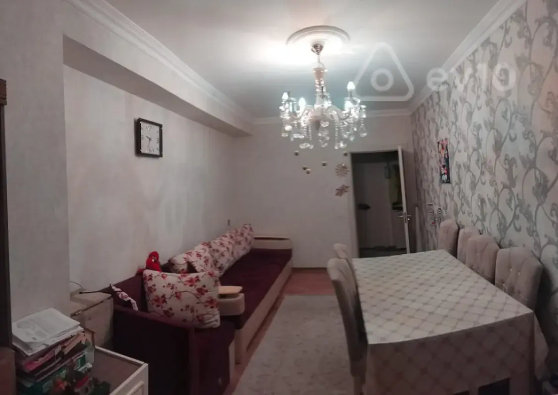 Satılır 3 otaqlı yeni tikili 83 m²