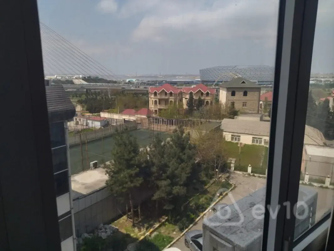 Satılır 3 otaqlı yeni tikili 76.7 m²