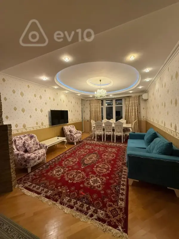 Satılır 3 otaqlı yeni tikili 125 m²
