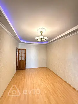Satılır 3 otaqlı köhnə tikili 90 m² — Bakı, Yasamal 3 otaq 90.00 m²