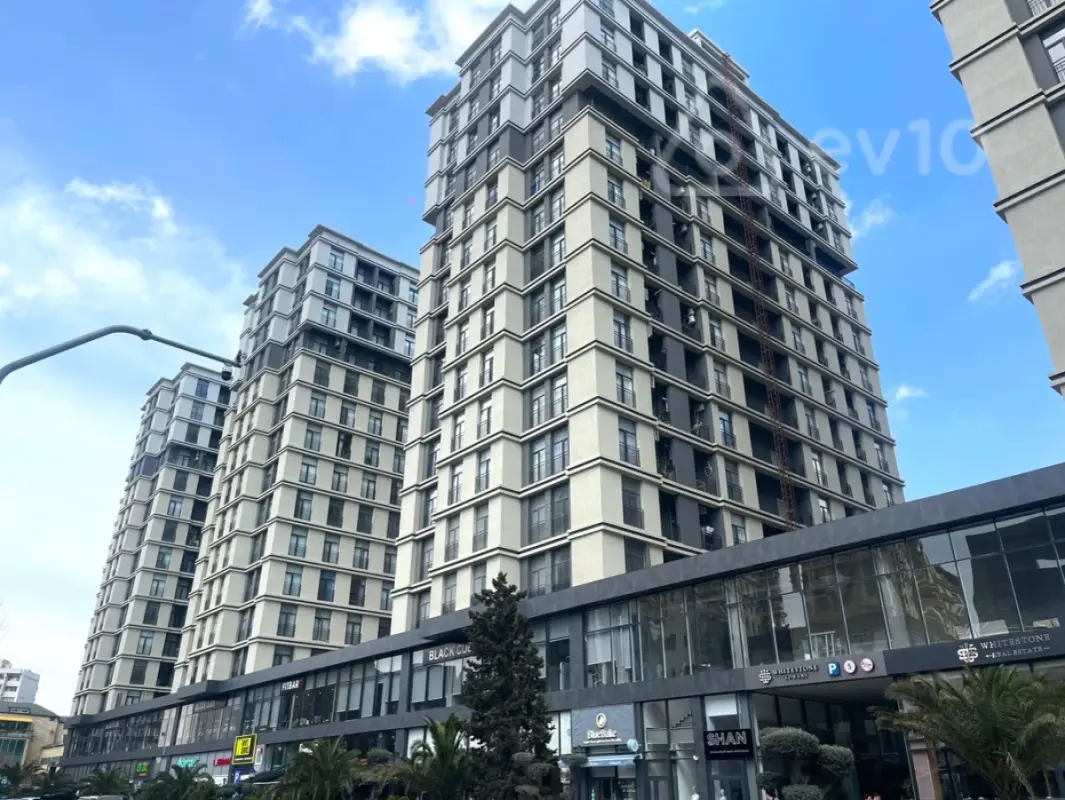 Satılır 2 otaqlı yeni tikili 86 m²
