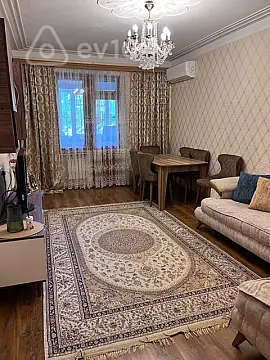 Satılır 3 otaqlı köhnə tikili 90 m² — Bakı, Nərimanov 3 otaq 90.00 m²