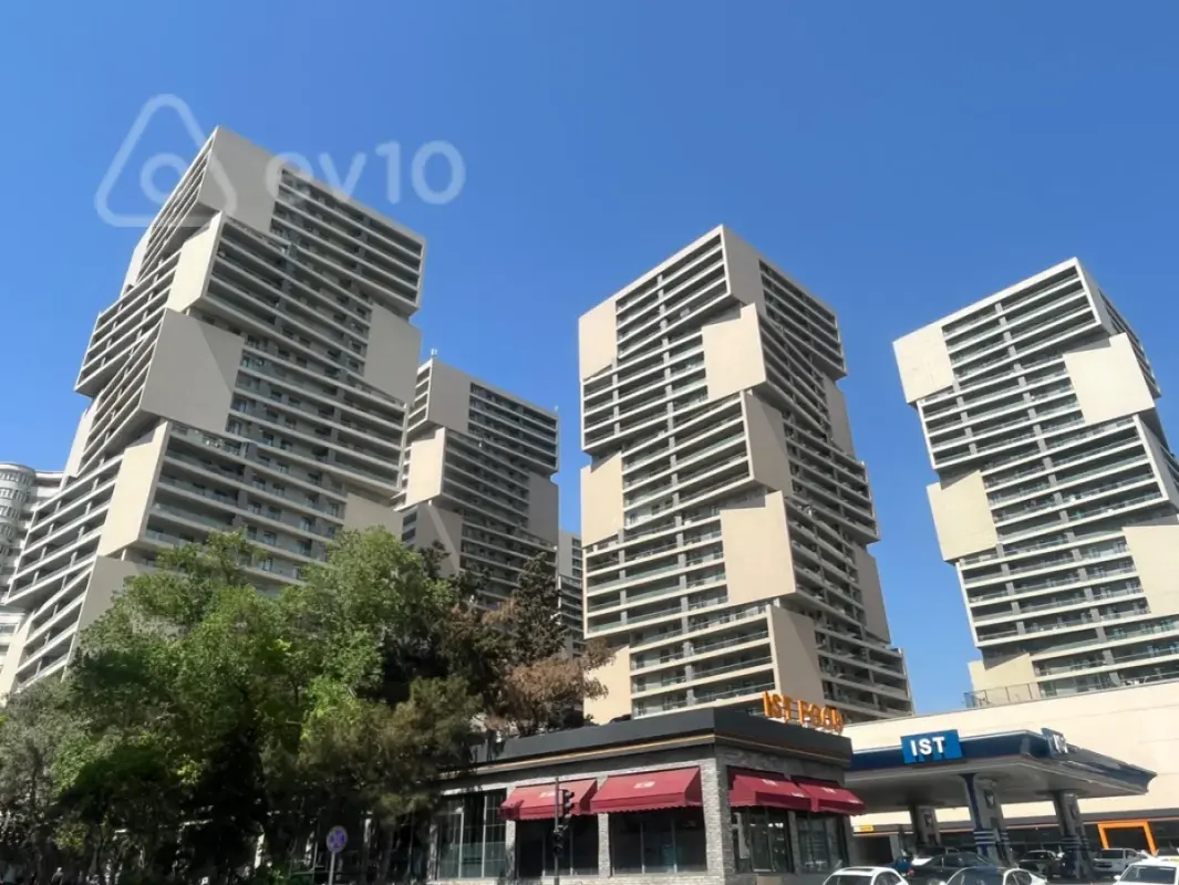 Satılır 3 otaqlı yeni tikili 106 m²