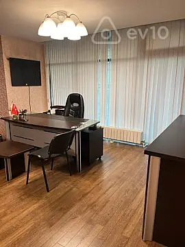 Kirayə verilir 6 otaqlı ofis 250 m² — Bakı, Xətai 6 otaq 250.00 m²