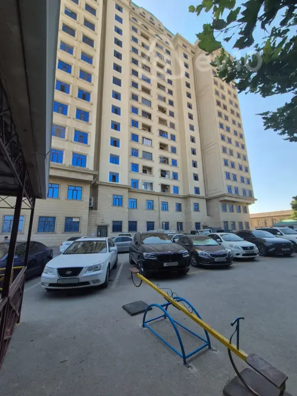 Satılır 3 otaqlı yeni tikili 95 m²
