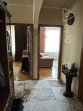 Satılır 4 otaqlı köhnə tikili 100 m² — Bakı, Sabunçu 4 otaq 100.00 m²