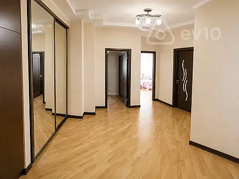 Satılır 4 otaqlı yeni tikili 170 m² — Bakı, Nəsimi 4 otaq 170.00 m²