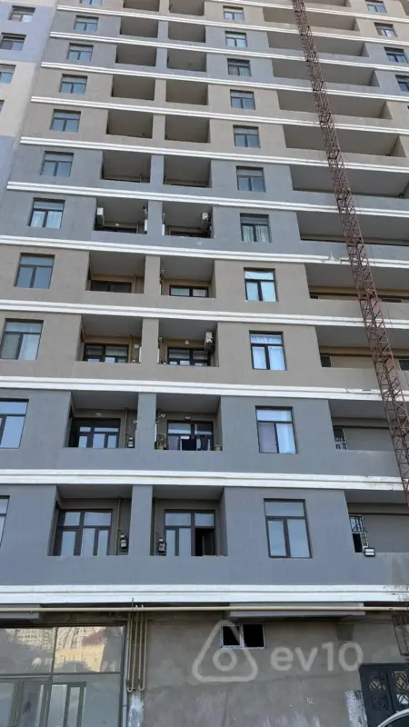 Satılır 3 otaqlı yeni tikili 97 m²
