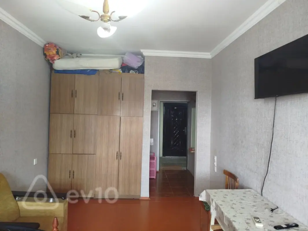 Kirayə verilir 1 otaqlı köhnə tikili 20 m²
