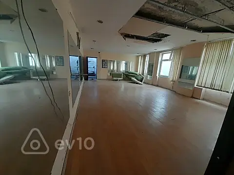 Kirayə verilir mənzil 70 m² — Bakı, Nərimanov 70.00 m²