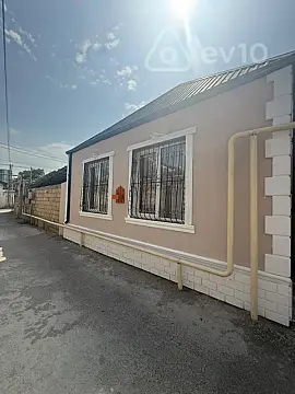 Satılır 4 otaqlı həyət evi 100 m² — Xırdalan 4 otaq 100.00 m²