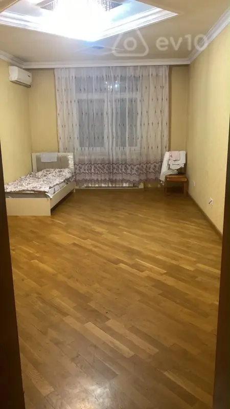 Kirayə verilir 3 otaqlı yeni tikili 100 m²
