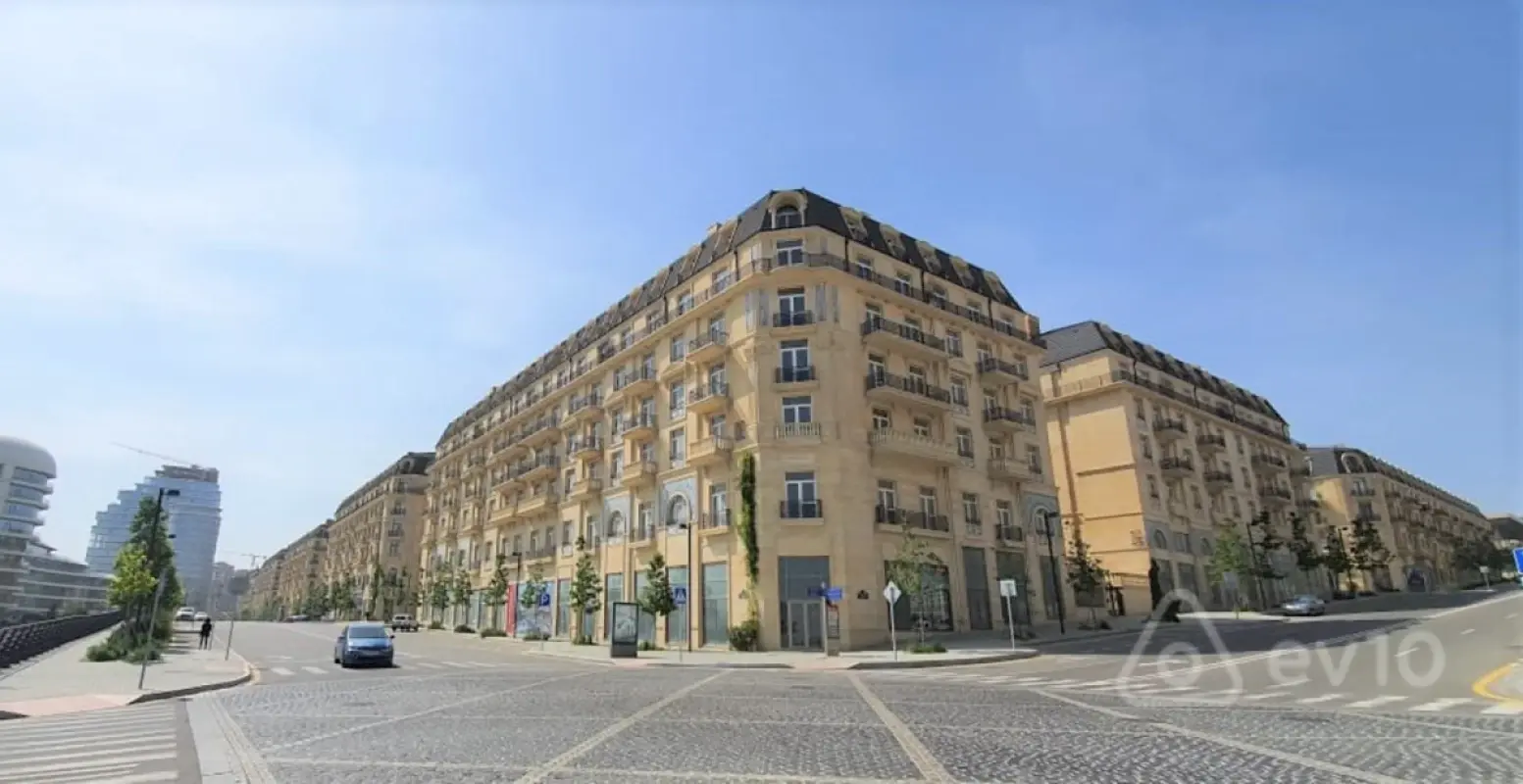 Kirayə verilir 5 otaqlı ofis 220 m²