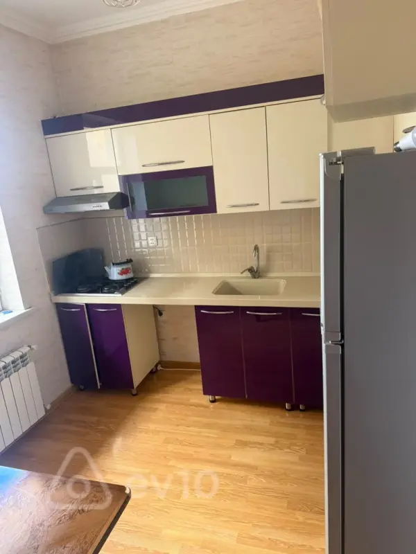 Kirayə verilir 4 otaqlı həyət evi 102 m²