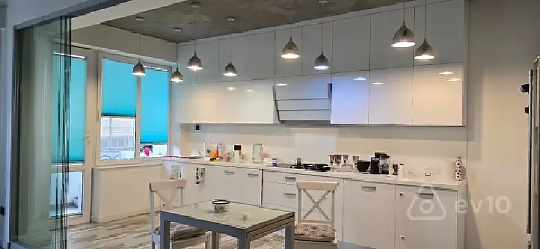 Kirayə verilir 3 otaqlı yeni tikili 148 m² — Bakı, Nəsimi 3 otaq 148.00 m²