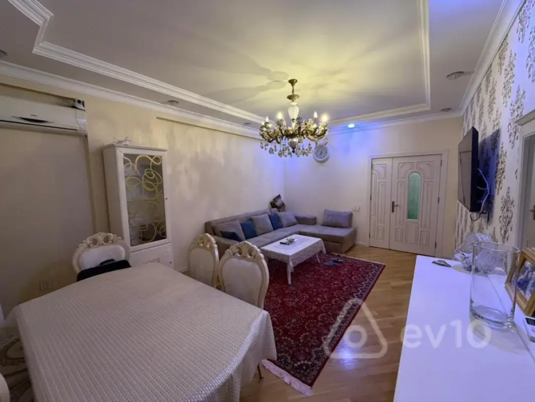 Satılır 3 otaqlı yeni tikili 88 m²