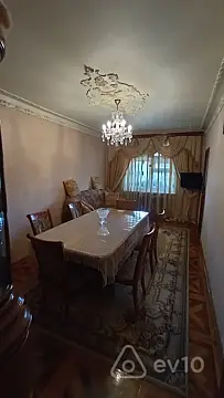 Satılır 5 otaqlı köhnə tikili 100 m² — Bakı, Xətai 5 otaq 100.00 m²