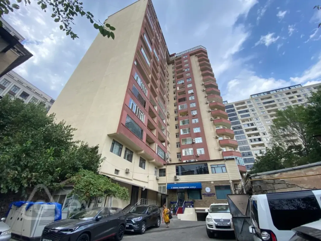 Satılır 3 otaqlı yeni tikili 136 m²