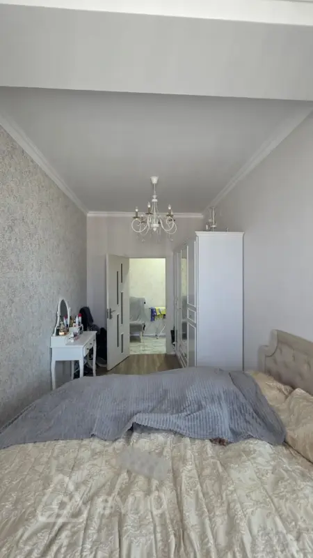 Satılır 3 otaqlı yeni tikili 75 m²