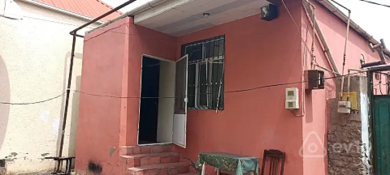 Kirayə verilir 2 otaqlı həyət evi 64 m² — Xırdalan 2 otaq 64.00 m²