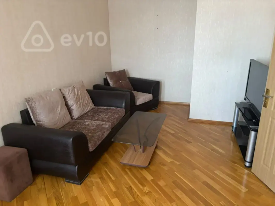 Satılır 2 otaqlı yeni tikili 100 m²