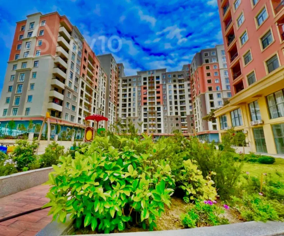 Satılır 3 otaqlı yeni tikili 122.5 m²