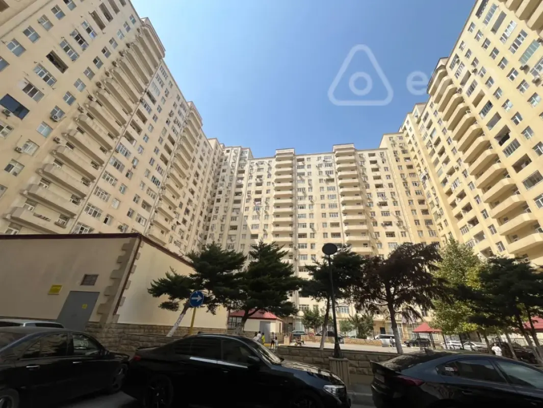 Satılır 2 otaqlı yeni tikili 56 m²