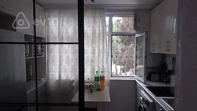 Satılır 2 otaqlı köhnə tikili 35 m² — Bakı, Nizami 2 otaq 35.00 m²