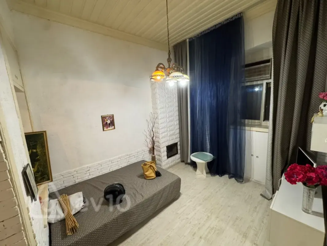 Kirayə verilir 1 otaqlı köhnə tikili 35 m²