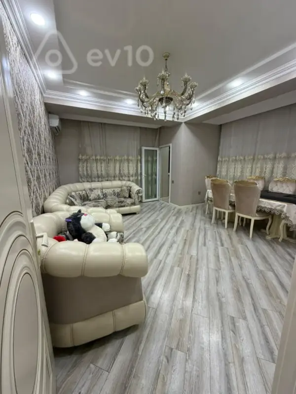 Kirayə verilir 2 otaqlı yeni tikili 85 m²