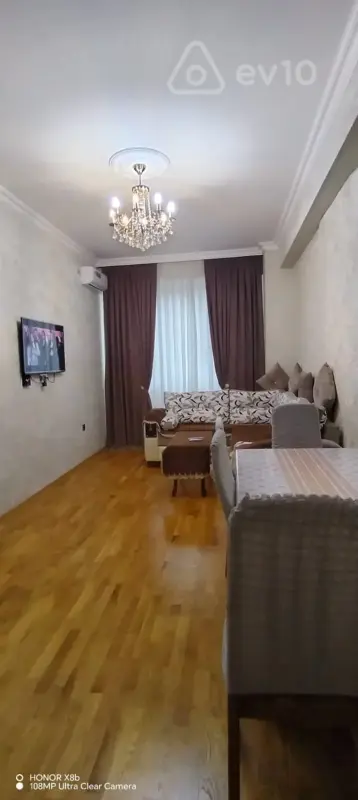Kirayə verilir 2 otaqlı yeni tikili 50 m²