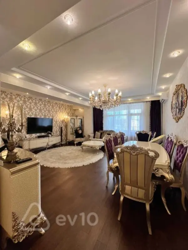 Kirayə verilir 3 otaqlı yeni tikili 165 m²