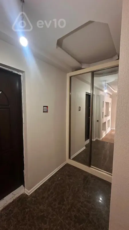 Satılır 2 otaqlı yeni tikili 40 m²