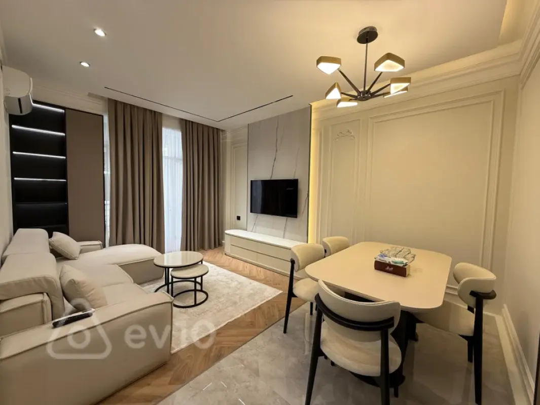 Satılır 3 otaqlı yeni tikili 92 m²