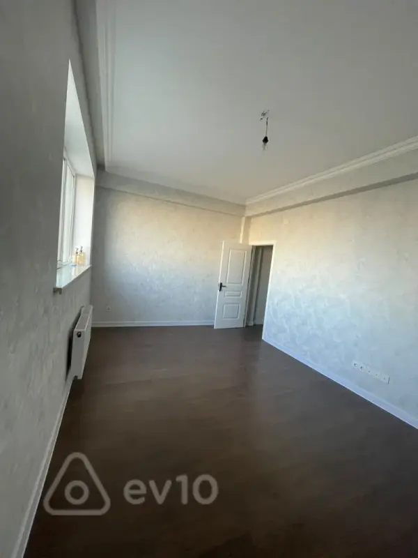 Satılır 3 otaqlı yeni tikili 65 m²