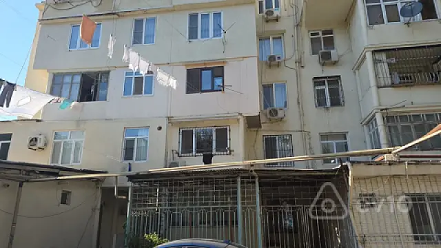Kirayə verilir 1 otaqlı köhnə tikili 40 m² — Bakı, Nərimanov 1 otaq 40.00 m²