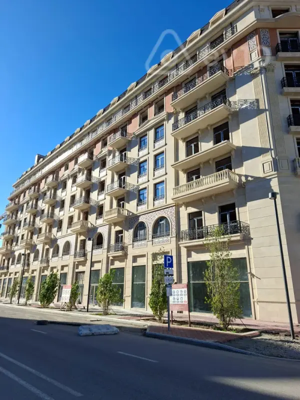 Satılır 4 otaqlı yeni tikili 152 m²