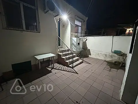 Kirayə verilir 3 otaqlı həyət evi 90 m² — Xırdalan 3 otaq 90.00 m²