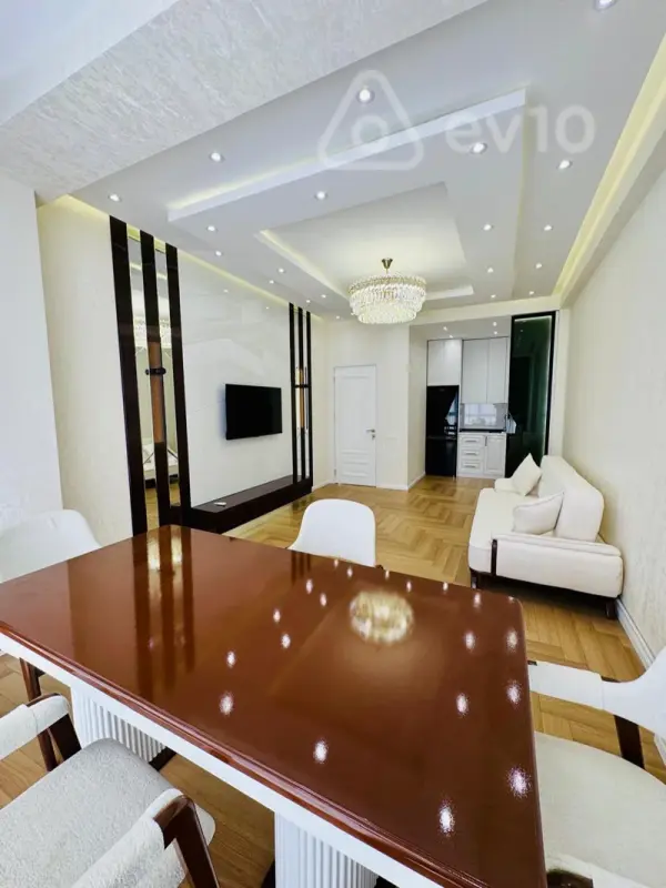 Satılır 2 otaqlı yeni tikili 63 m²