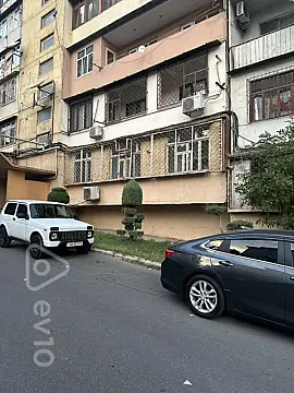 Kirayə verilir 5 otaqlı köhnə tikili 115 m² — Bakı, Binəqədi 5 otaq 115.00 m²