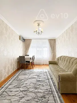 Kirayə verilir 2 otaqlı köhnə tikili 60 m² — Bakı, Nərimanov 2 otaq 60.00 m²