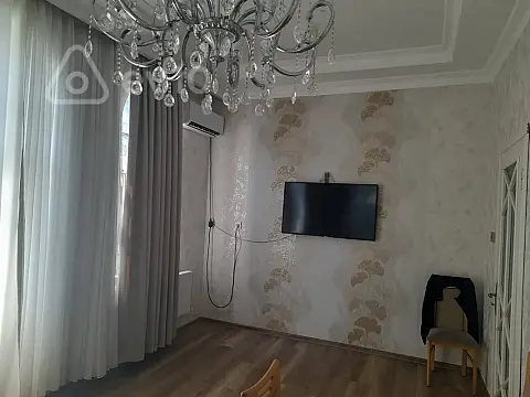 Kirayə verilir 2 otaqlı köhnə tikili 52 m² — Bakı, Nəsimi 2 otaq 52.00 m²