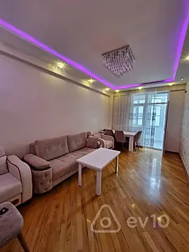 Kirayə verilir 2 otaqlı köhnə tikili 70 m² — Bakı, Nərimanov 2 otaq 70.00 m²
