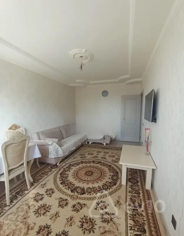 Satılır 3 otaqlı köhnə tikili 60 m²