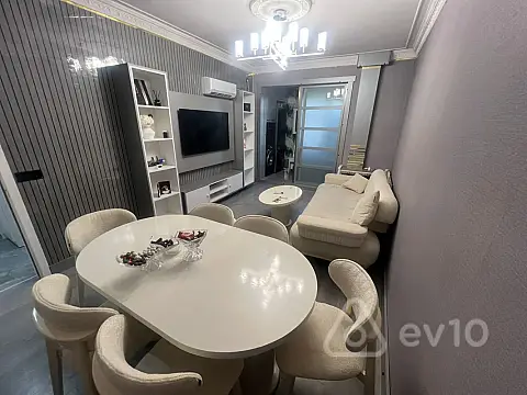 Satılır 2 otaqlı köhnə tikili 40 m² — Bakı, Binəqədi 2 otaq 40.00 m²