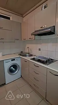 Kirayə verilir 2 otaqlı köhnə tikili 60 m² — Bakı, Yasamal 2 otaq 60.00 m²